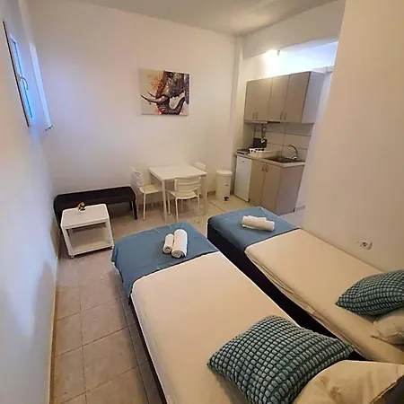 Appart hôtel Sunset_apartments Only 15 Meters From The Sea 3*